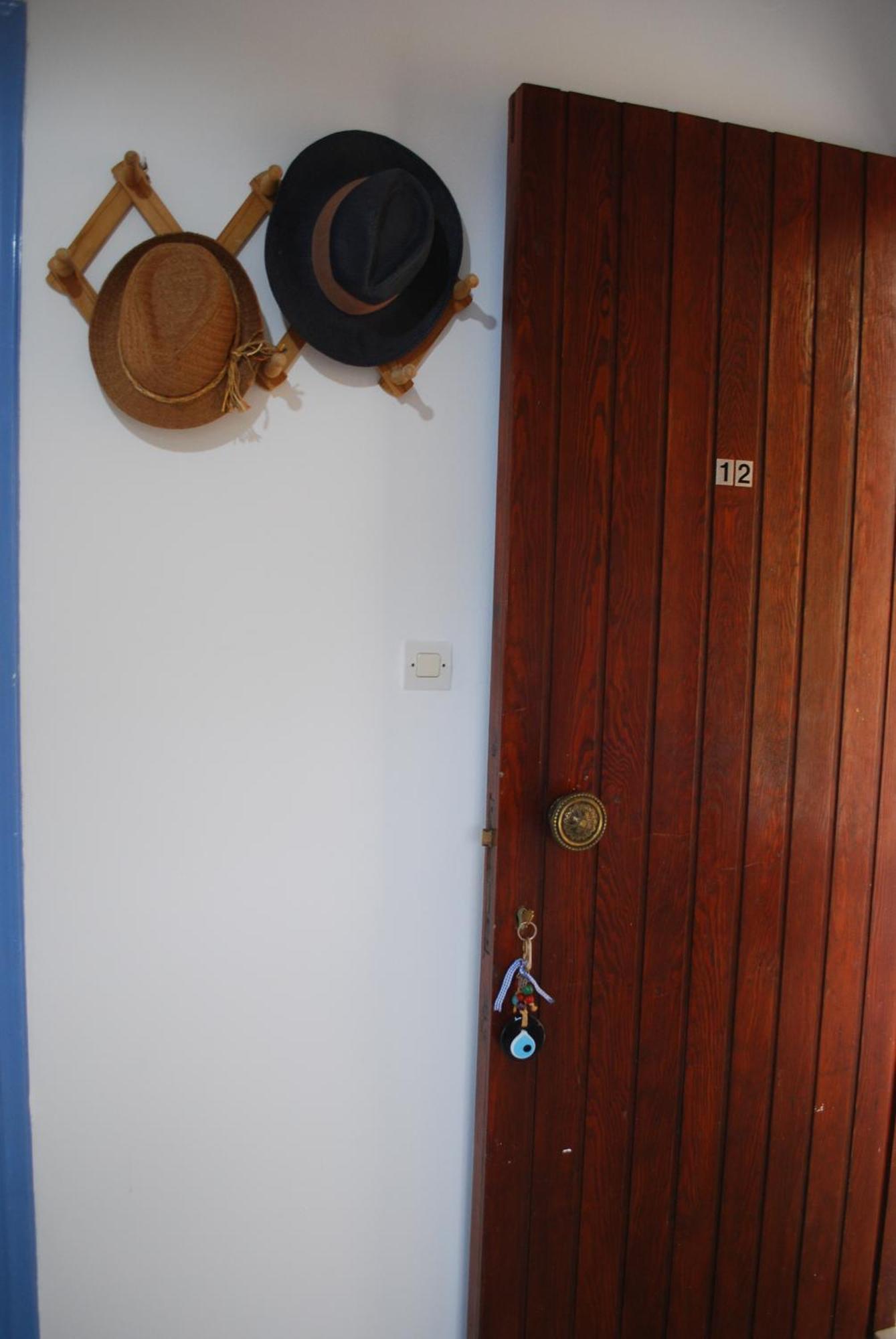 Sunset Rooms Agia Marina  Eksteriør billede